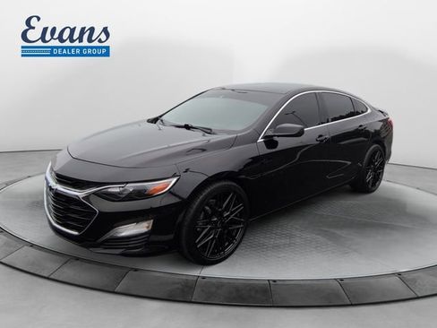 Used 2024 Chevrolet Malibu RS FWD image 1
