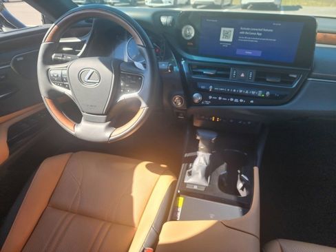 Used 2025 Lexus ES 350 Ultra Luxury FWD image 26