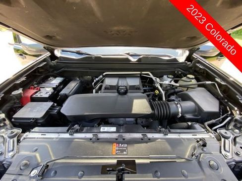 Used 2023 Chevrolet Colorado LT w/ LT Convenience Package AWD/4WD image 43
