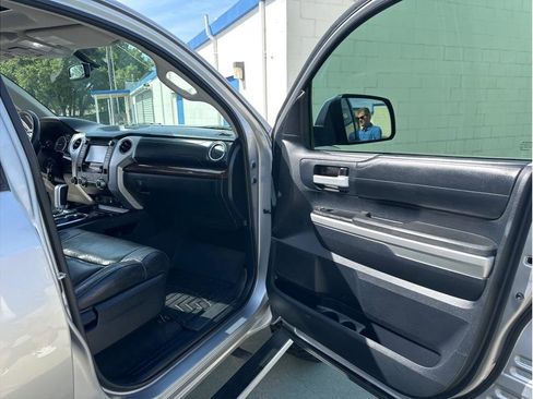 Used 2014 Toyota Tundra Limited image 24