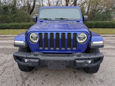 Used 2019 Jeep Wrangler Unlimited Sahara w/ Quick Order Package 24M Moab image 9