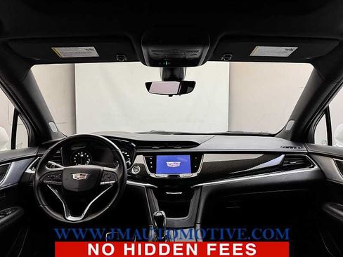 Used 2023 Cadillac XT6 Sport w/ LPO, ONYX Package AWD/4WD image 12