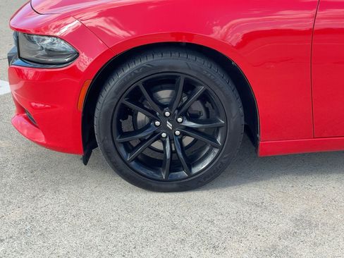 Used 2018 Dodge Charger SXT Plus w/ Blacktop Package image 12