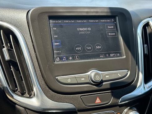 Used 2020 Chevrolet Equinox LT w/ LPO, Floor Liner Package FWD image 28