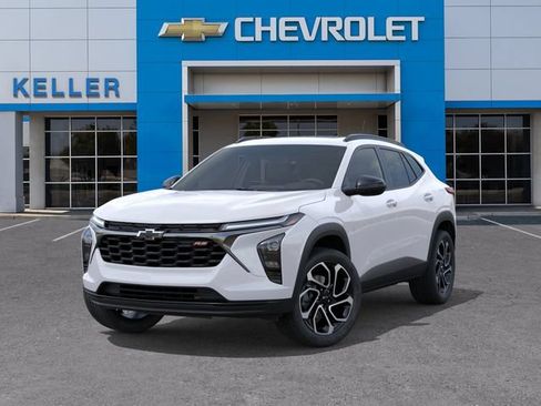 New 2026 Chevrolet Trax RS w/ Sunroof Package FWD image 6