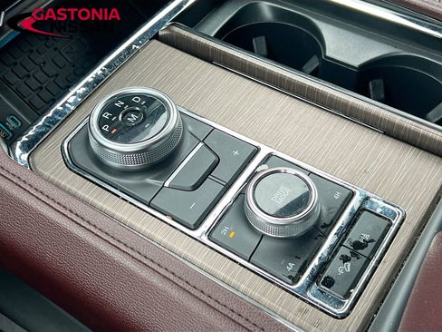 Used 2024 Ford Expedition Max Limited image 22