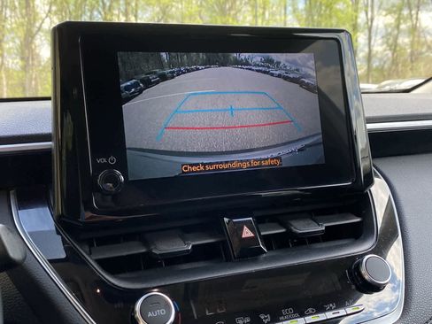 Certified 2023 Toyota Corolla Cross LE w/ Moonroof Package AWD/4WD image 54