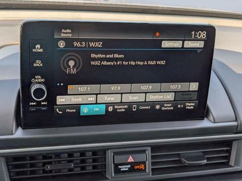 Used 2025 Honda Pilot EX-L image 26