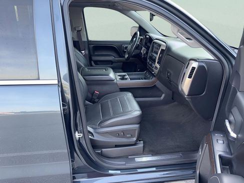 Used 2017 GMC Sierra 1500 Denali w/ Denali Ultimate Package image 12