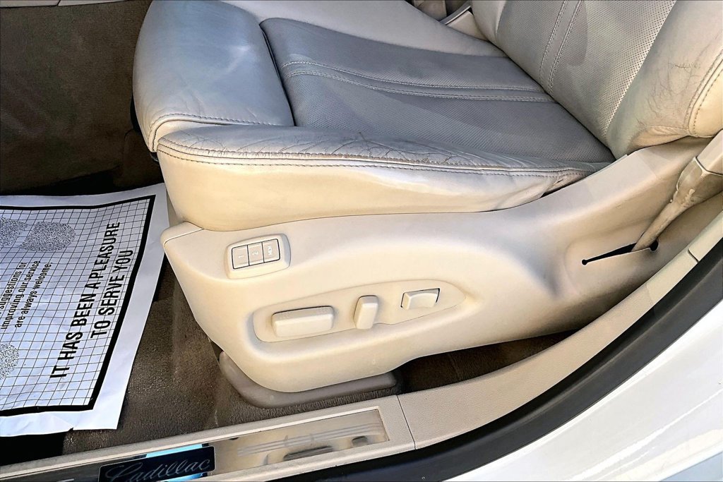 Used 2012 Cadillac SRX Performance FWD image 36