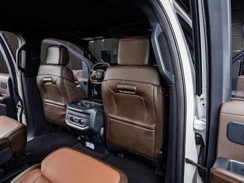 Used 2025 Ford Expedition King Ranch image 33