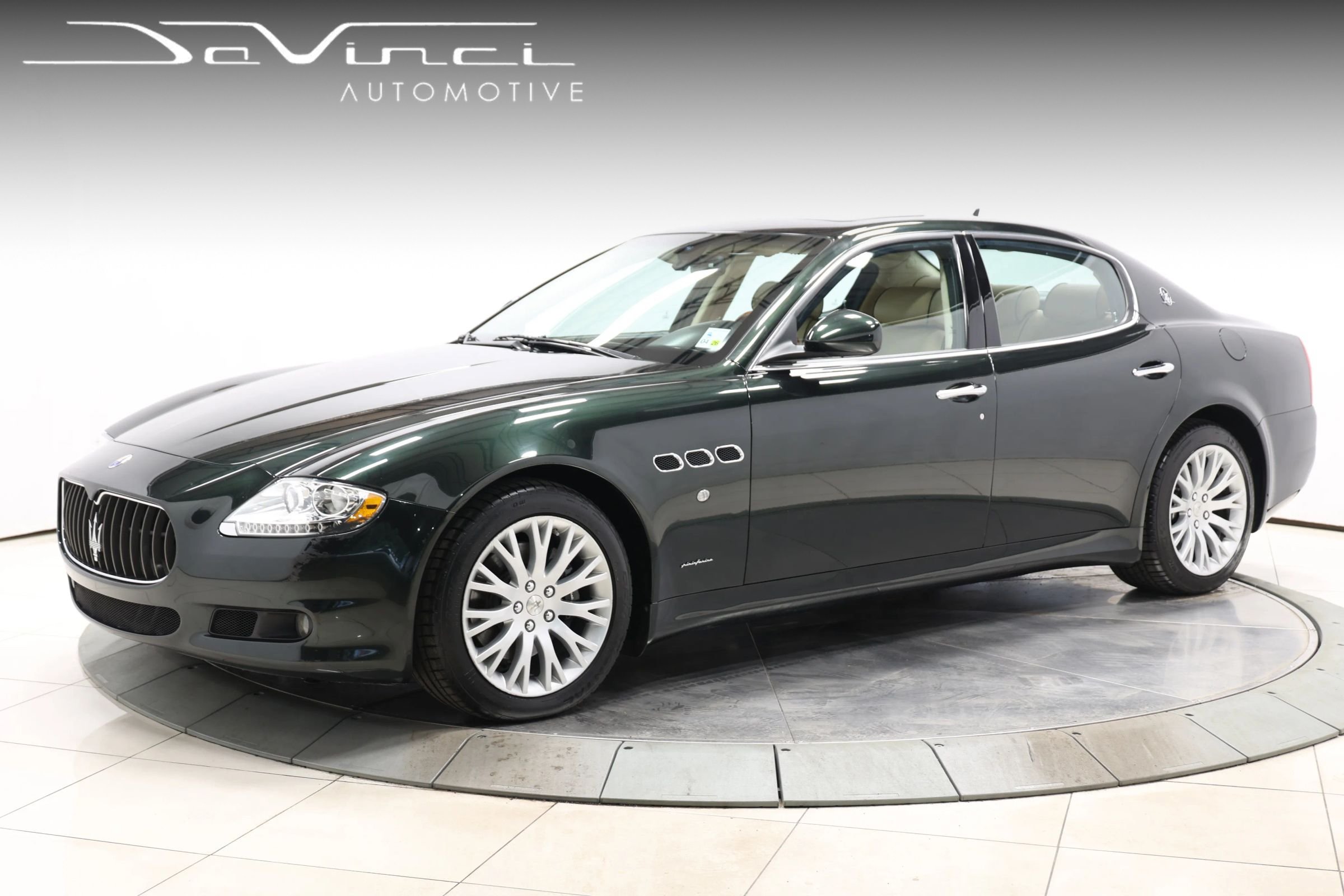 Used 2009 Maserati Quattroporte RWD image 1