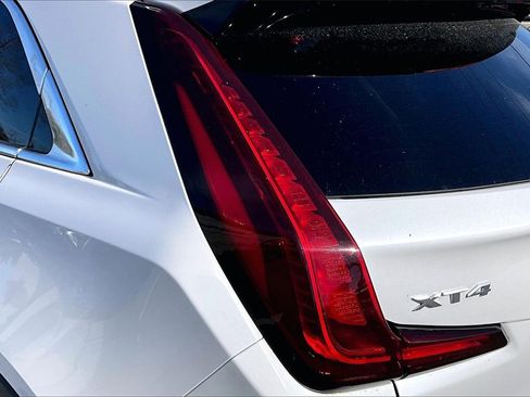 Used 2022 Cadillac XT4 Luxury w/ Driver Awareness Package image 20