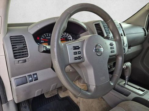 Used 2018 Nissan Frontier S AWD/4WD image 10