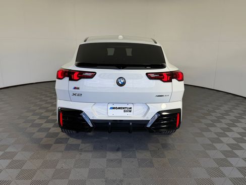 Certified 2025 BMW X2 xDrive28i w/ Technology Package image 10