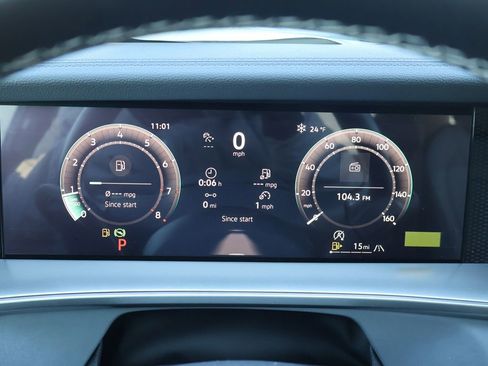 New 2026 Volkswagen Tiguan SE image 29