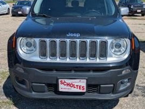 Used 2017 Jeep Renegade Limited AWD/4WD image 5
