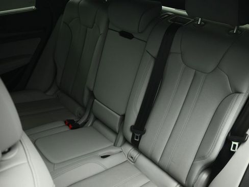 Used 2023 Audi Q5 2.0T Prestige w/ Prestige Package AWD/4WD image 63