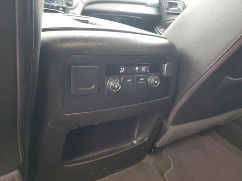 Used 2017 Chevrolet Tahoe LT image 15
