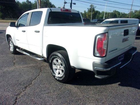 Used 2016 GMC Canyon 2WD Crew Cab w/ Convenience Package image 3