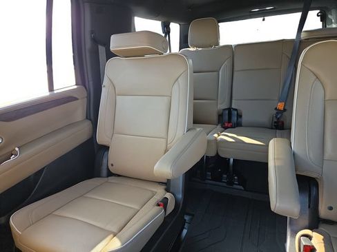 Used 2024 Chevrolet Suburban Premier w/ Max Trailering Package AWD/4WD image 40