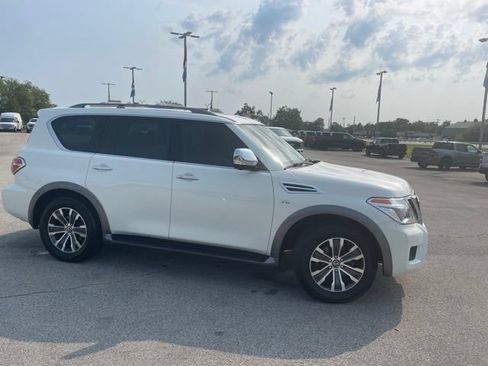 Used 2018 Nissan Armada SL w/ Premium Package AWD/4WD image 2