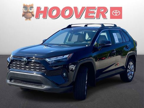 Used 2025 Toyota RAV4 XLE Premium w/ Weather Package FWD image 6
