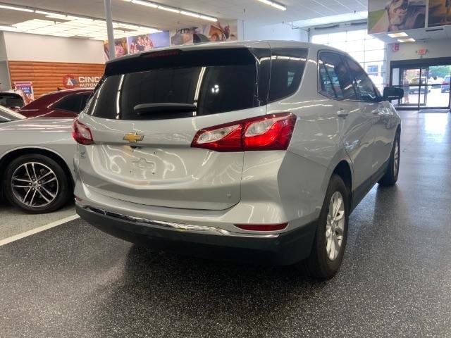 Used 2018 Chevrolet Equinox LT FWD image 5