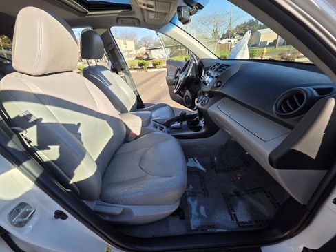 Used 2011 Toyota RAV4 Limited w/ Limited Extra Value Pkg image 14