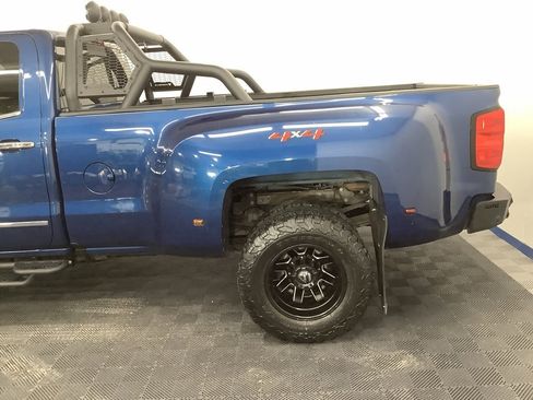 Used 2019 Chevrolet Silverado 3500 High Country w/ Duramax Plus Package image 4