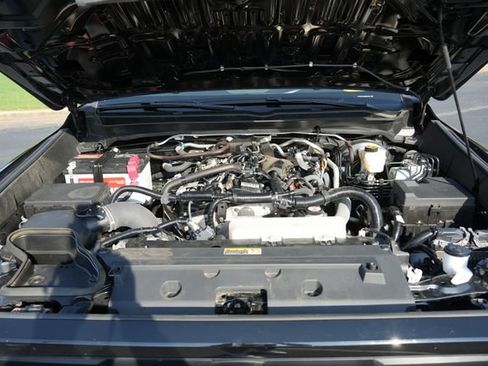 Used 2024 Toyota Tacoma TRD Off-Road AWD/4WD image 13
