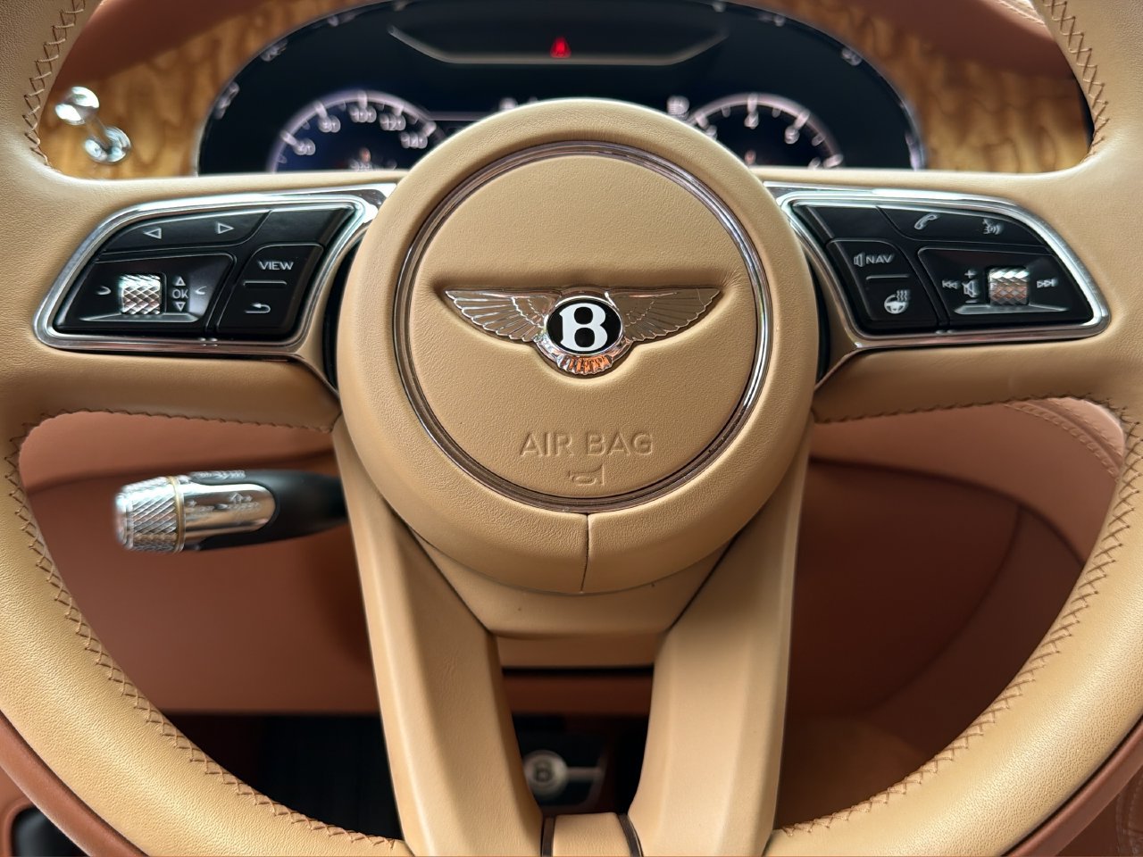 Used 2023 Bentley Continental GT V8 AWD/4WD image 24