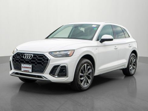 Used 2023 Audi Q5 2.0T Premium Plus w/ Premium Plus Package image 3