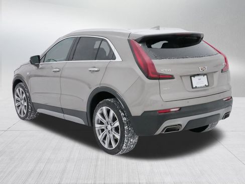 Certified 2023 Cadillac XT4 Premium Luxury w/ Cold Weather Package image 5