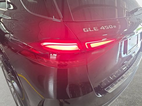Used 2024 Mercedes-Benz GLE 450e 4MATIC image 33
