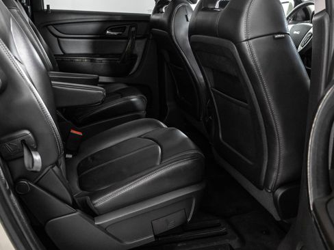 Used 2017 GMC Acadia Limited SLT AWD/4WD image 47