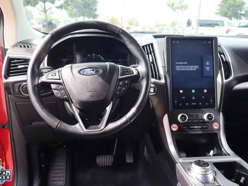 Used 2024 Ford Edge SEL AWD/4WD image 17