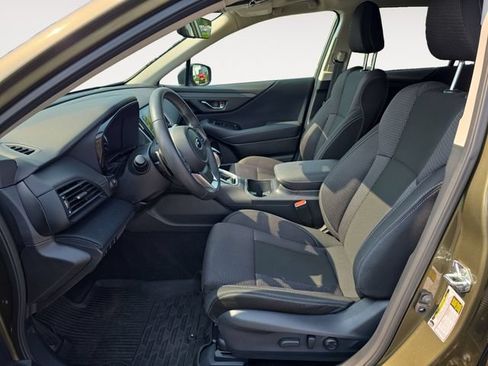 Certified 2025 Subaru Outback Premium AWD/4WD image 11