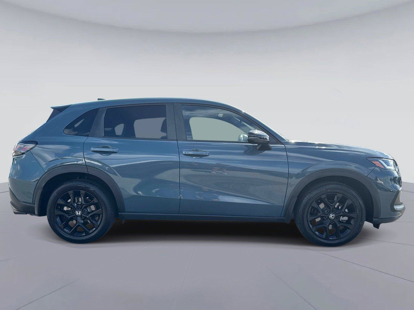 Certified 2023 Honda HR-V Sport image 2