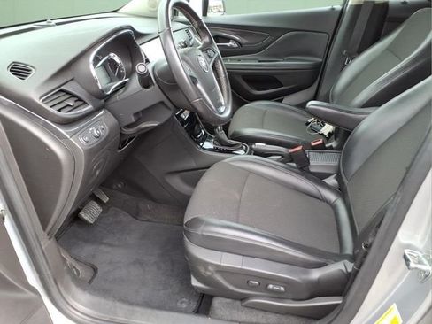 Used 2019 Buick Encore Sport Touring AWD/4WD image 15