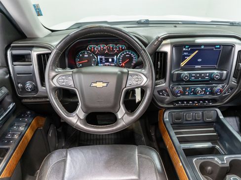 Used 2017 Chevrolet Silverado 1500 LTZ w/ LTZ Plus Package image 13