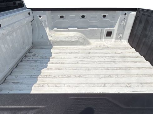 Used 2024 Chevrolet Colorado W/T RWD image 14