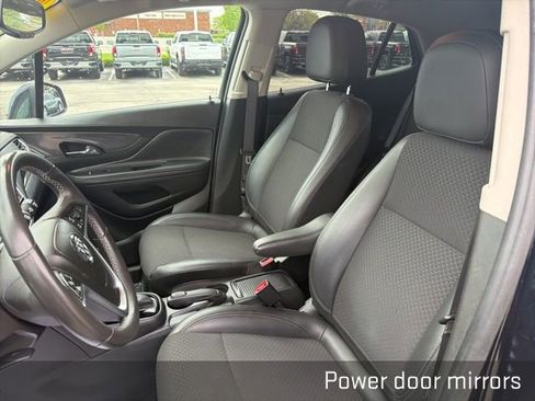 Used 2022 Buick Encore Preferred w/ Safety Package AWD/4WD image 21