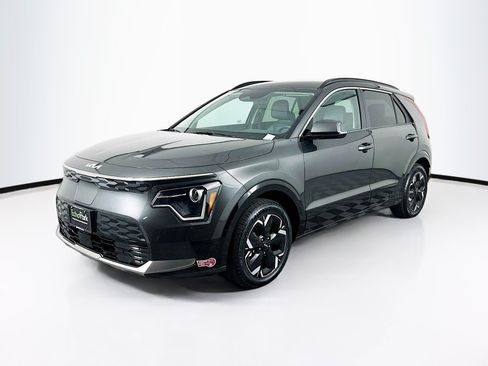 Used 2024 Kia Niro Wind FWD image 3