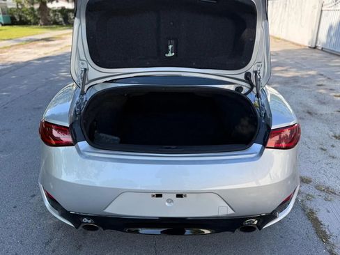 Used 2019 INFINITI Q60 3.0t Luxe image 6