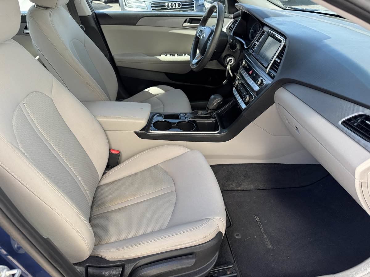 Used 2019 Hyundai Sonata SE FWD image 15