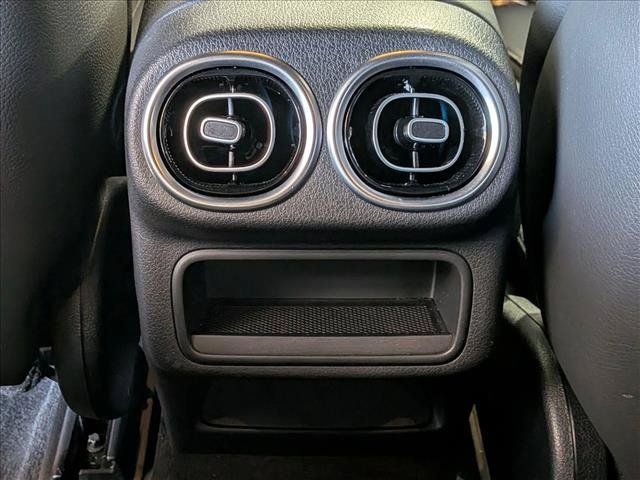 Used 2026 Mercedes-Benz GLC 300 image 16
