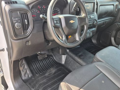 Used 2023 Chevrolet Silverado 2500 W/T w/ WT Convenience Package RWD image 9