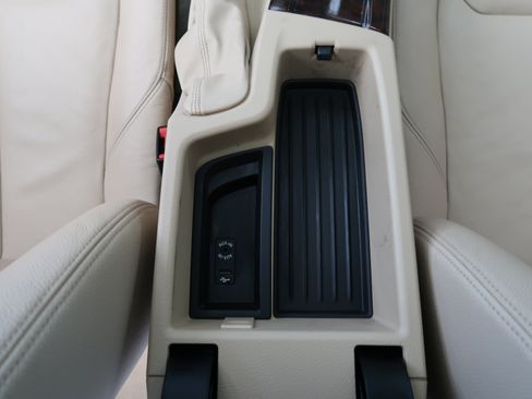 Used 2014 BMW 328i Sedan RWD image 21