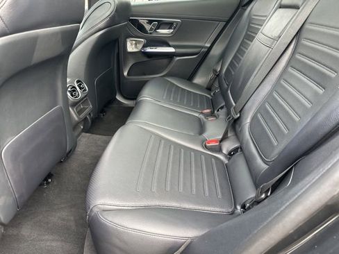 Certified 2025 Mercedes-Benz GLC 300 4MATIC image 21